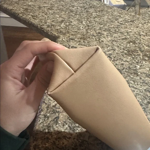 Aupen Nirvana Vegan Leather shoulder bag - Picture 4 of 7